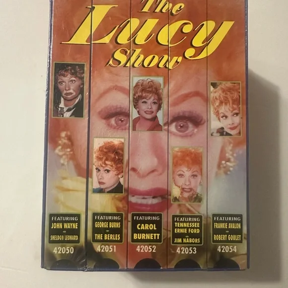 The Lucy Show VHS Collection - Picture 4 of 7